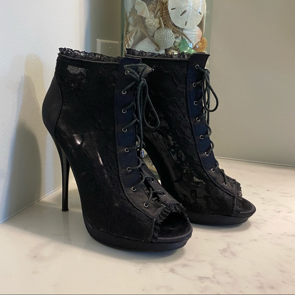 Bakers Booties